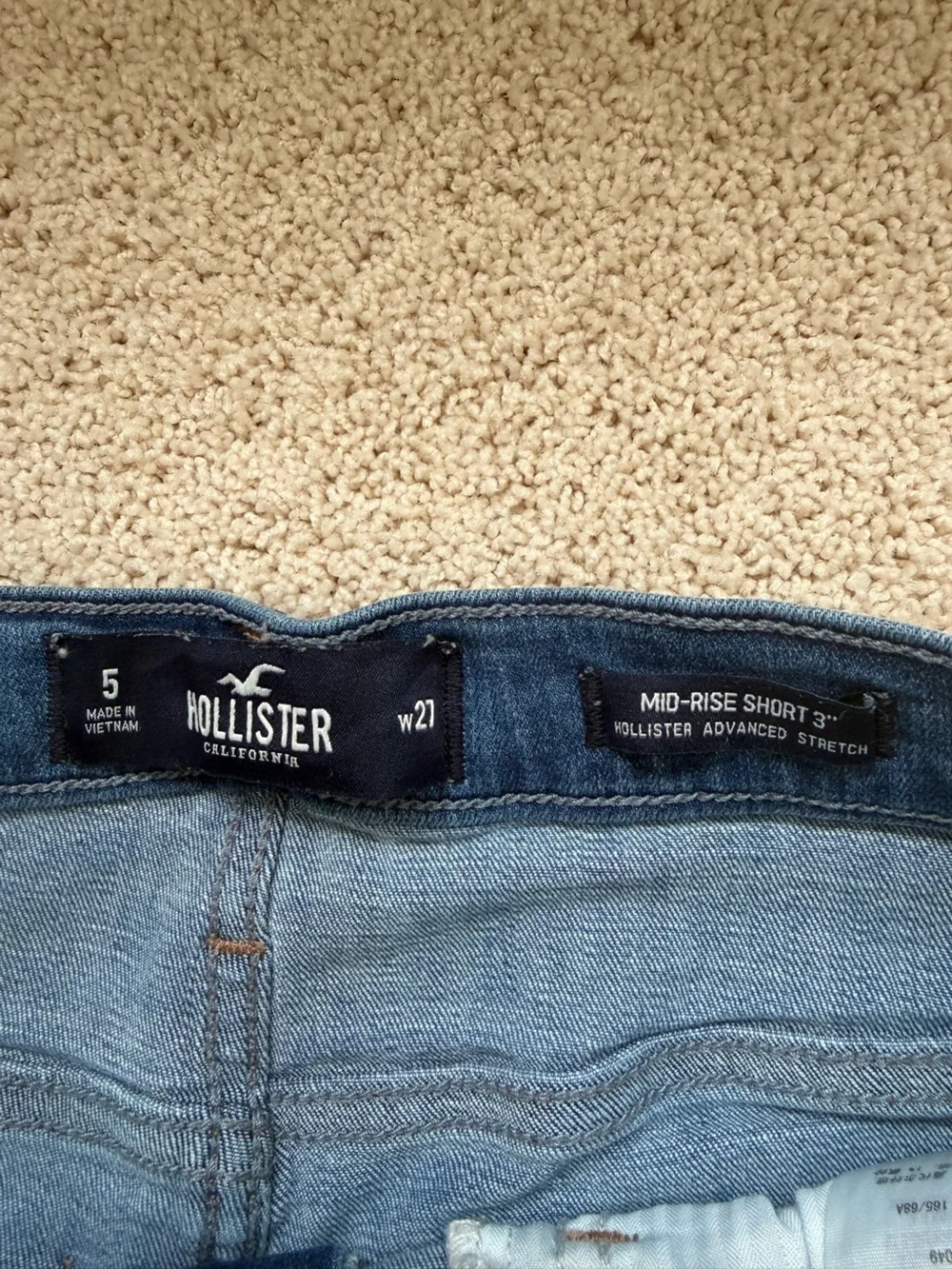 Hollister Mid-Rise 3